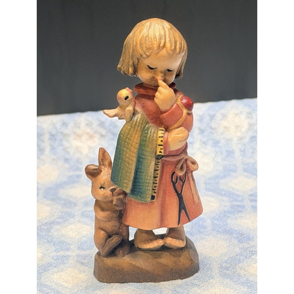 Vintage ANRI Juan Ferrandiz Wood Carving 3" Figurine Stitch In Time Italy 1960s